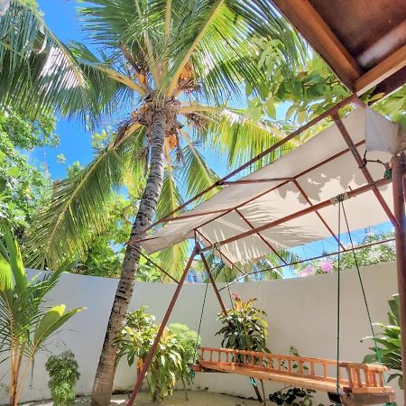 Alesara Guest House Thoddoo-Atoll Exterior foto