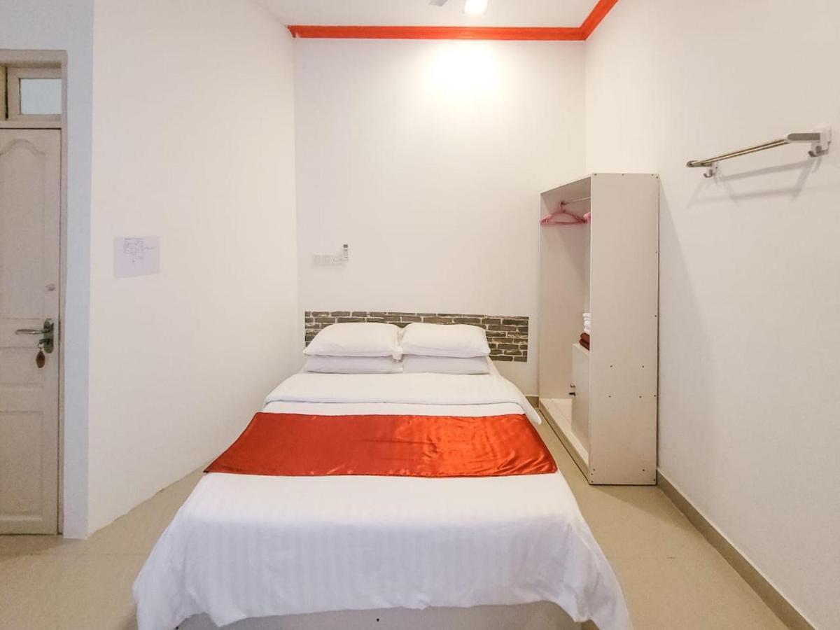 Alesara Guest House Thoddoo-Atoll Exterior foto