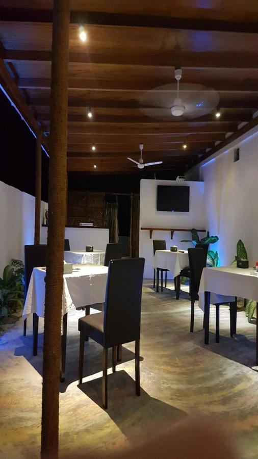 Alesara Guest House Thoddoo-Atoll Exterior foto